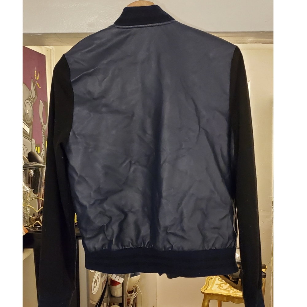 Jacket - Picture 2 of 2